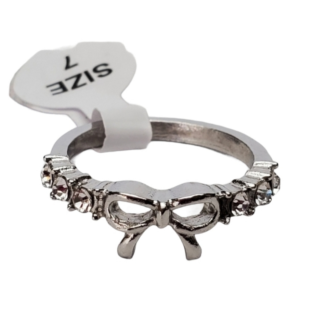Silver plated bow cubic zirconia ring size 7 Delicate *